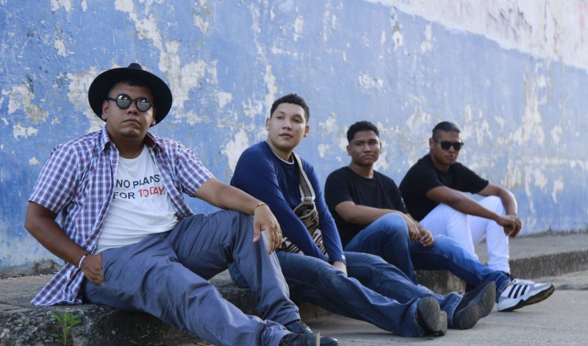 Sr. Jada y U.D.L.C