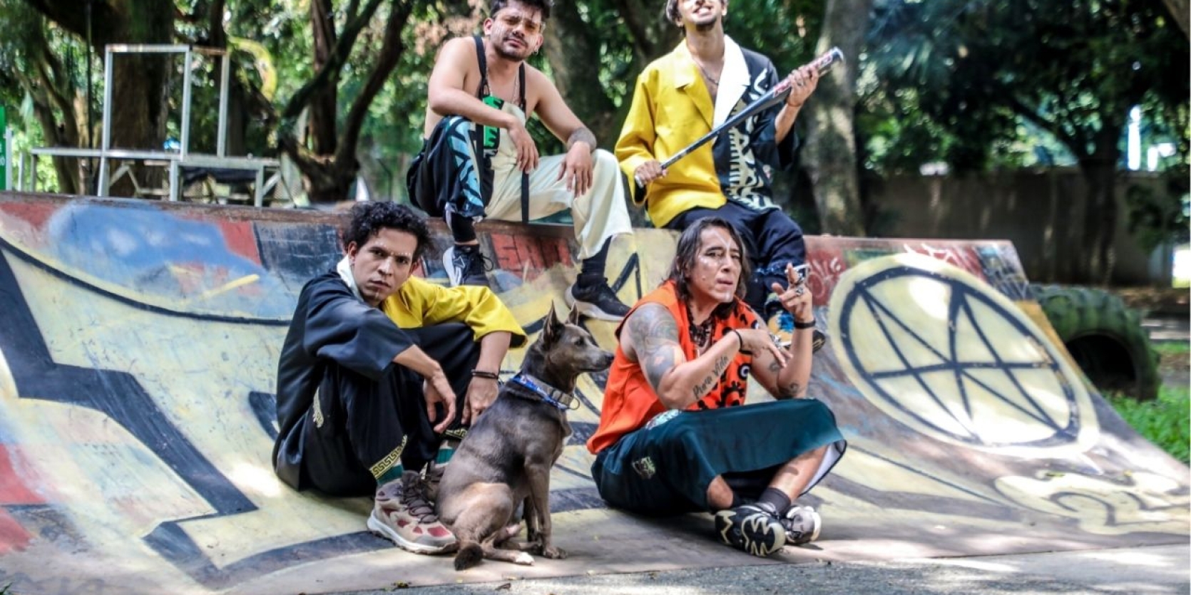 RA - La Culebra - Amigos Imaginarios (2)
