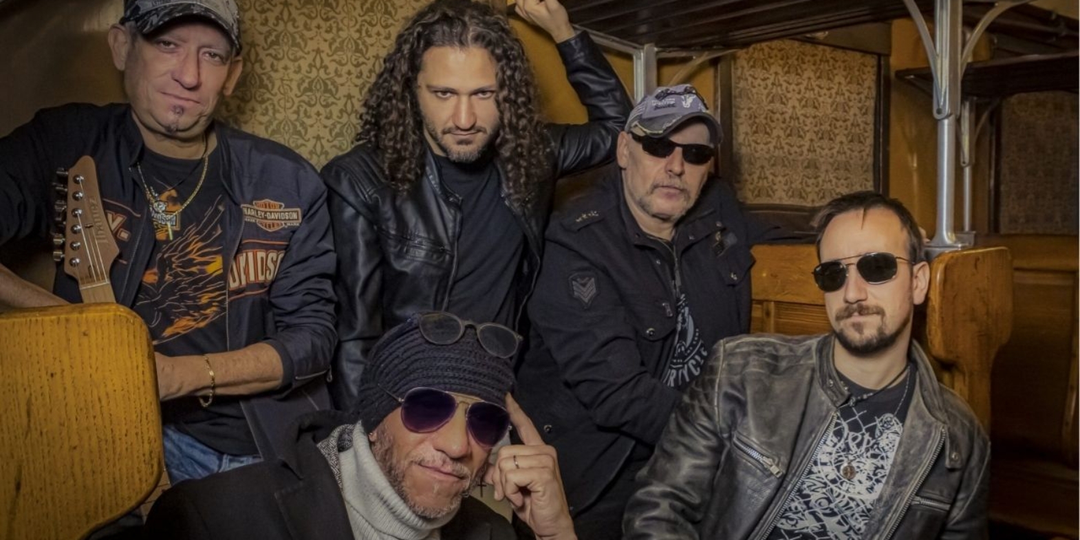 Thunder Rising ‘Horizon Line’-2