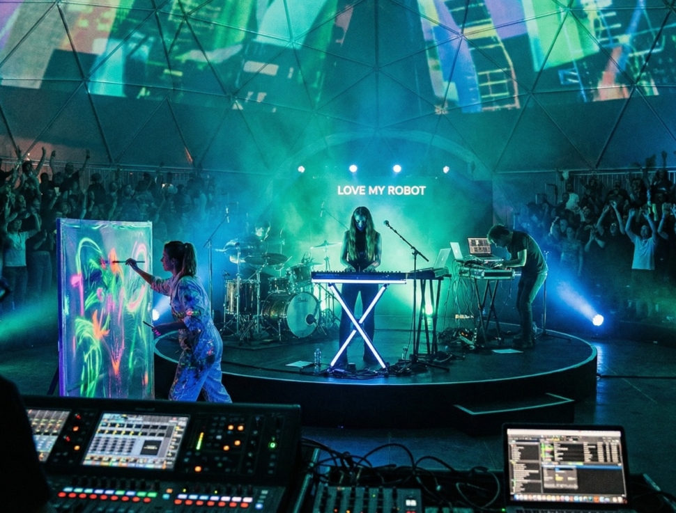 Love My Robot - Sense of Reality 4