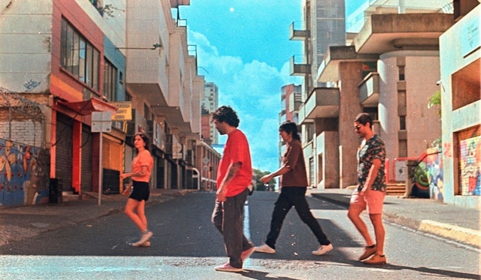 Últimos Nietos ‘Otro Día Más’