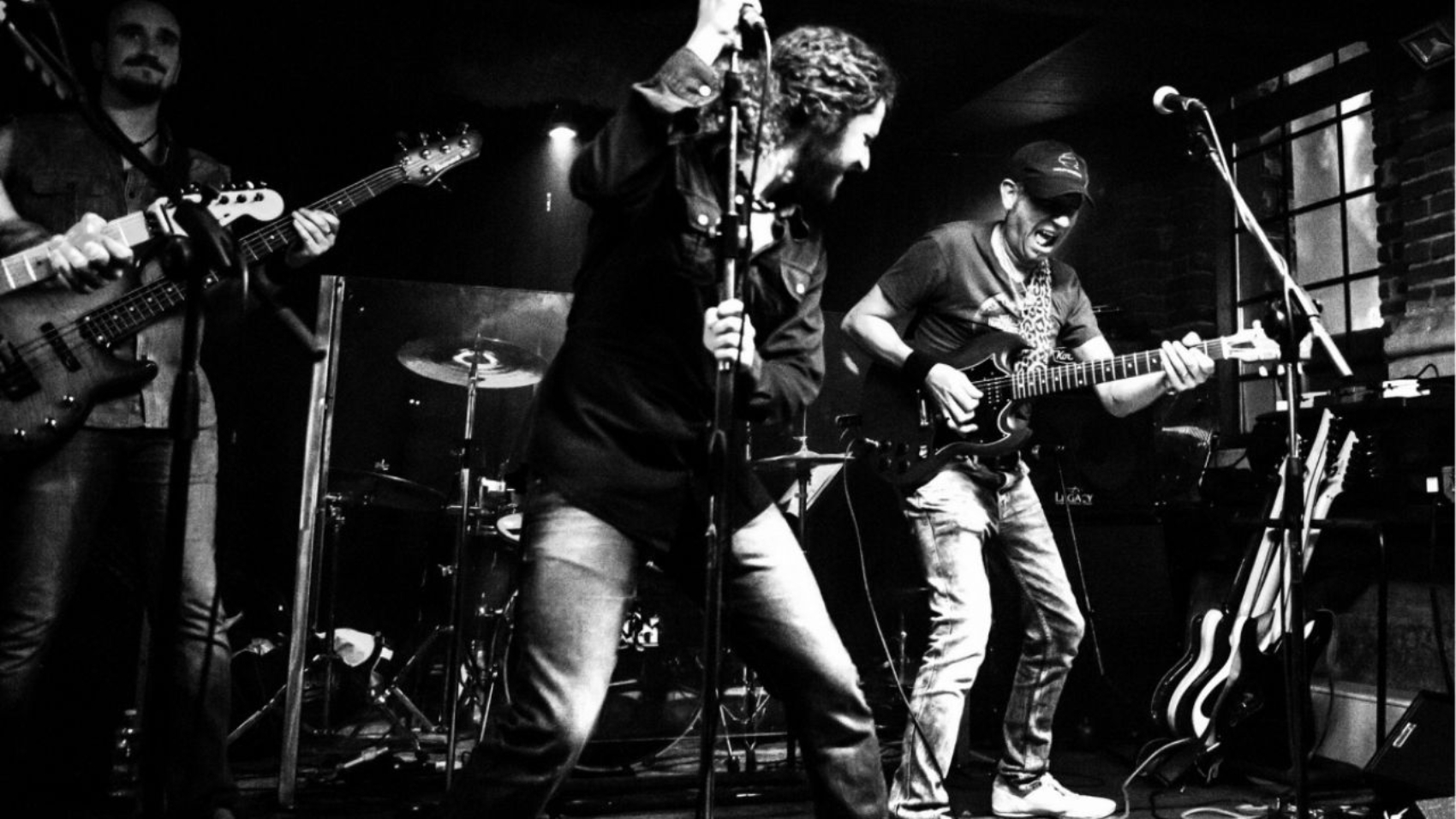 ‘Dreaming Song to You’, Thunder Rising