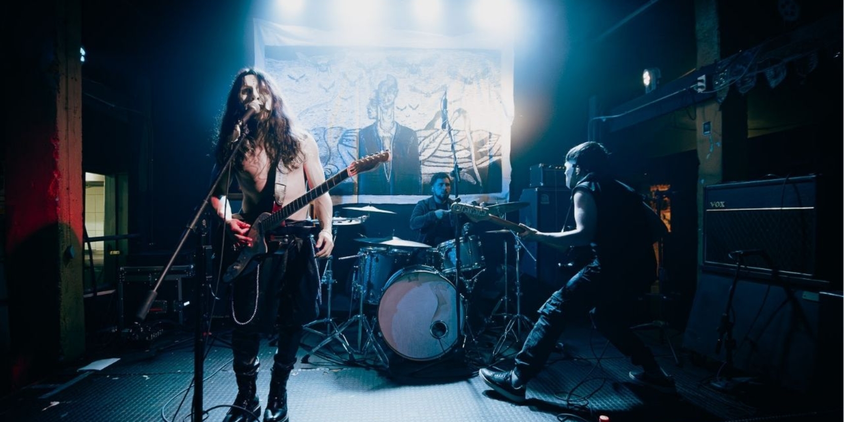 Fhennu ‘Piedra en el Agua’