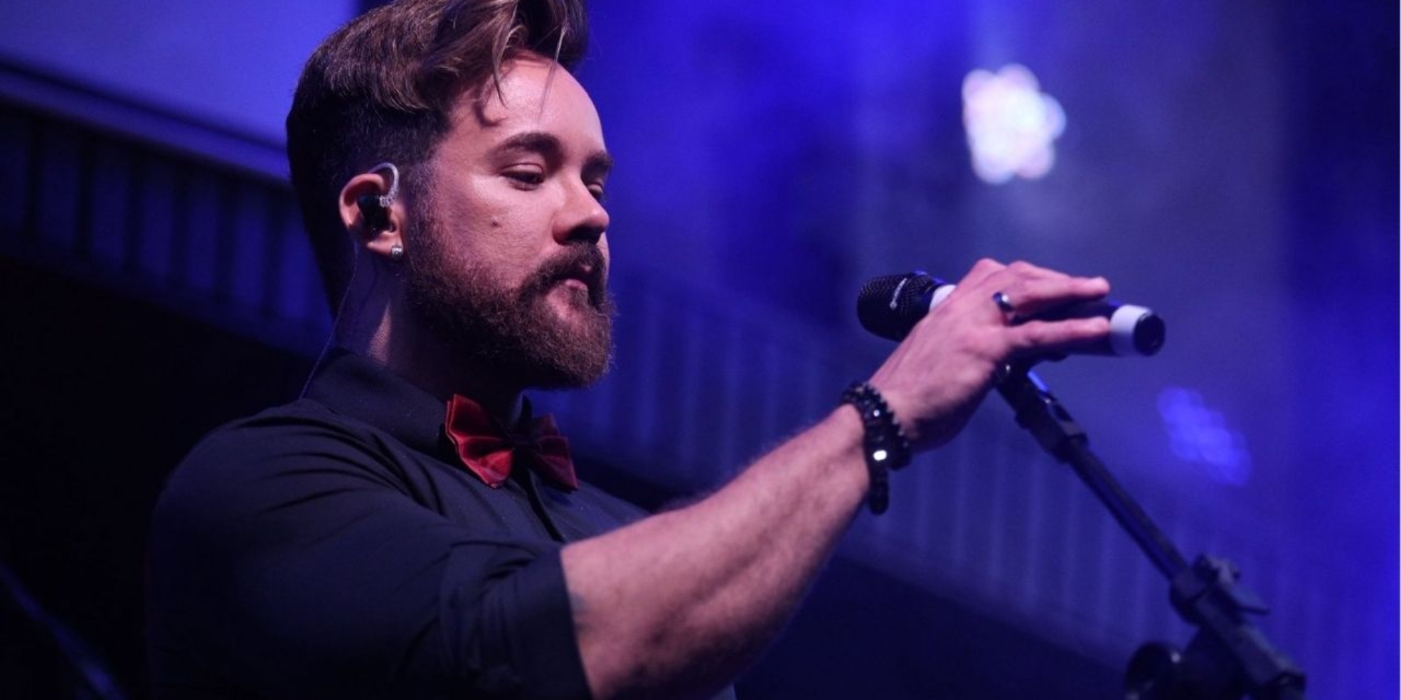 Wes Krux ‘Logos’