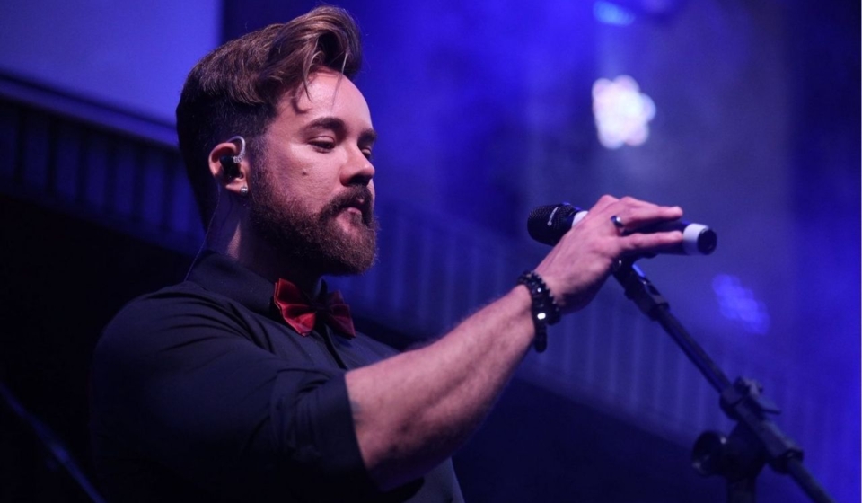 Wes Krux ‘Logos’