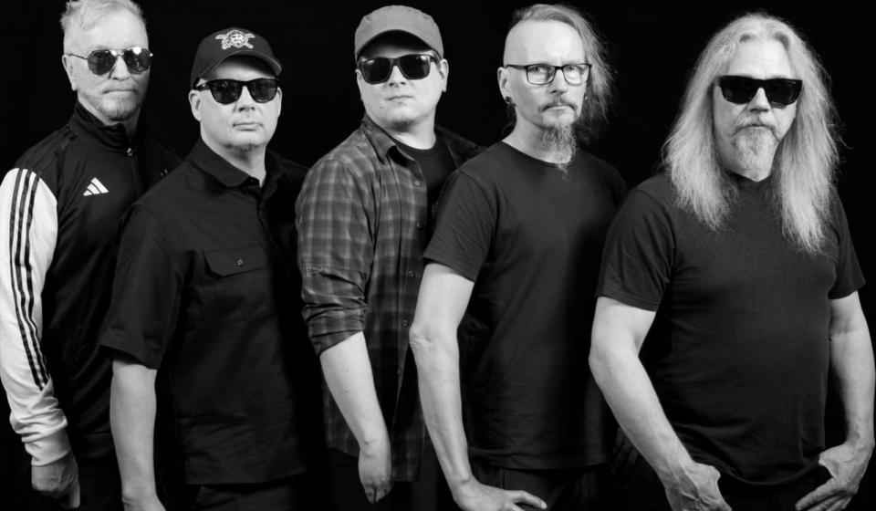 ‘Made of Stone’, Distressed