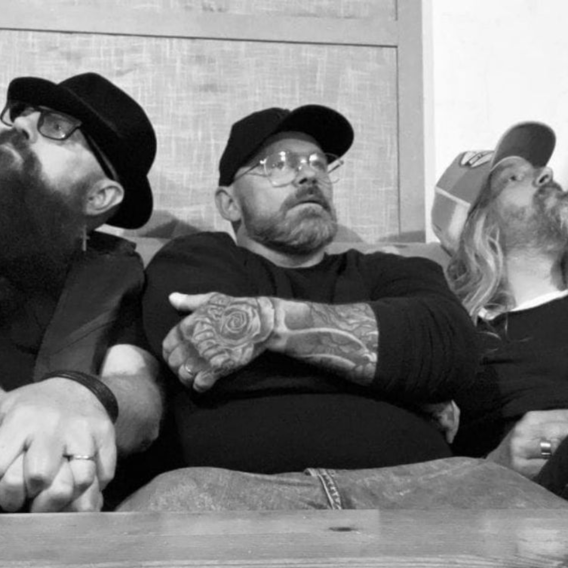 Whaledog y ‘Give It All’