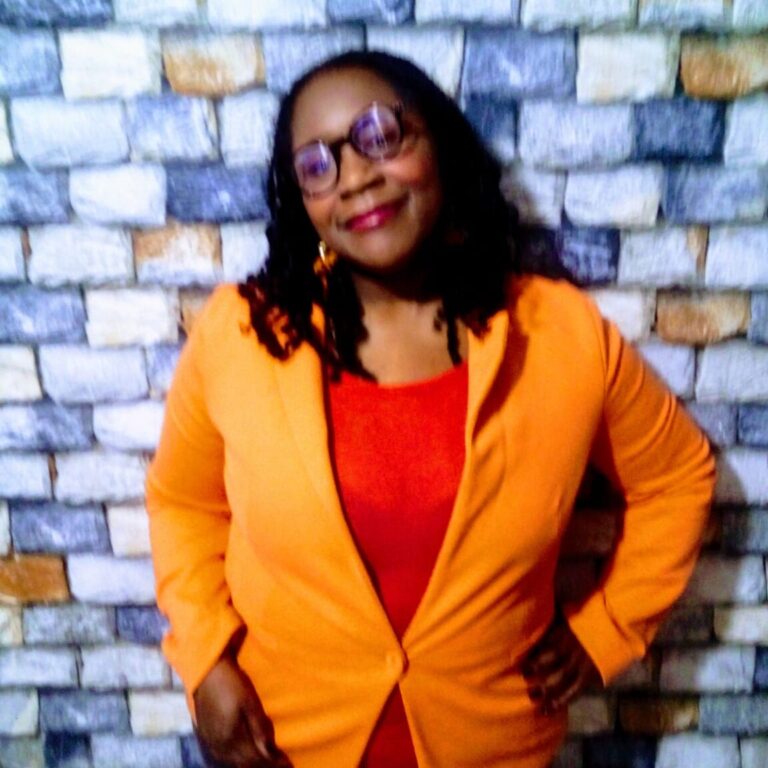 yessika-maria-rengifo-1152×1536-3-768×768