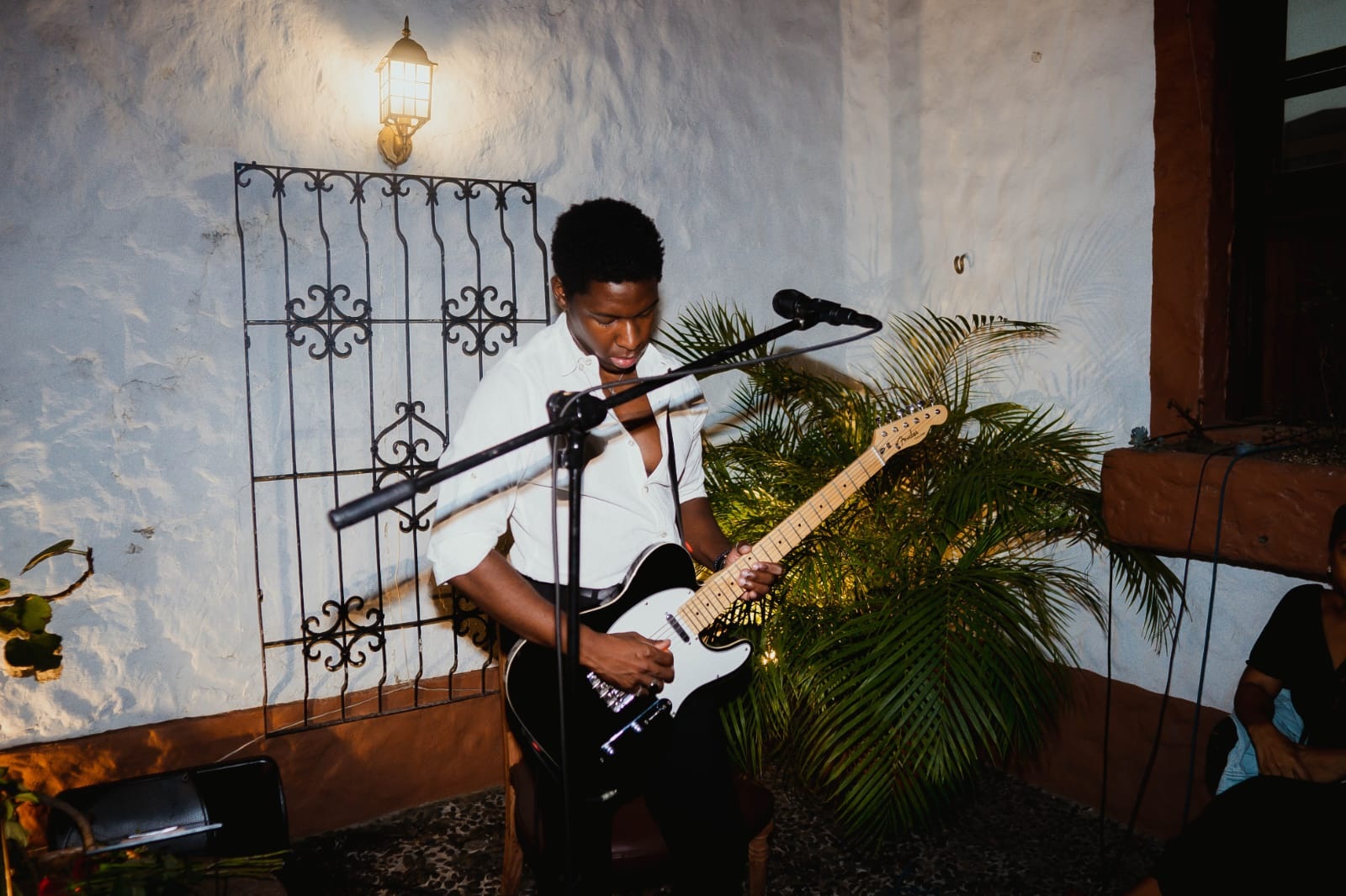 Reyner – La Divinidad (5)