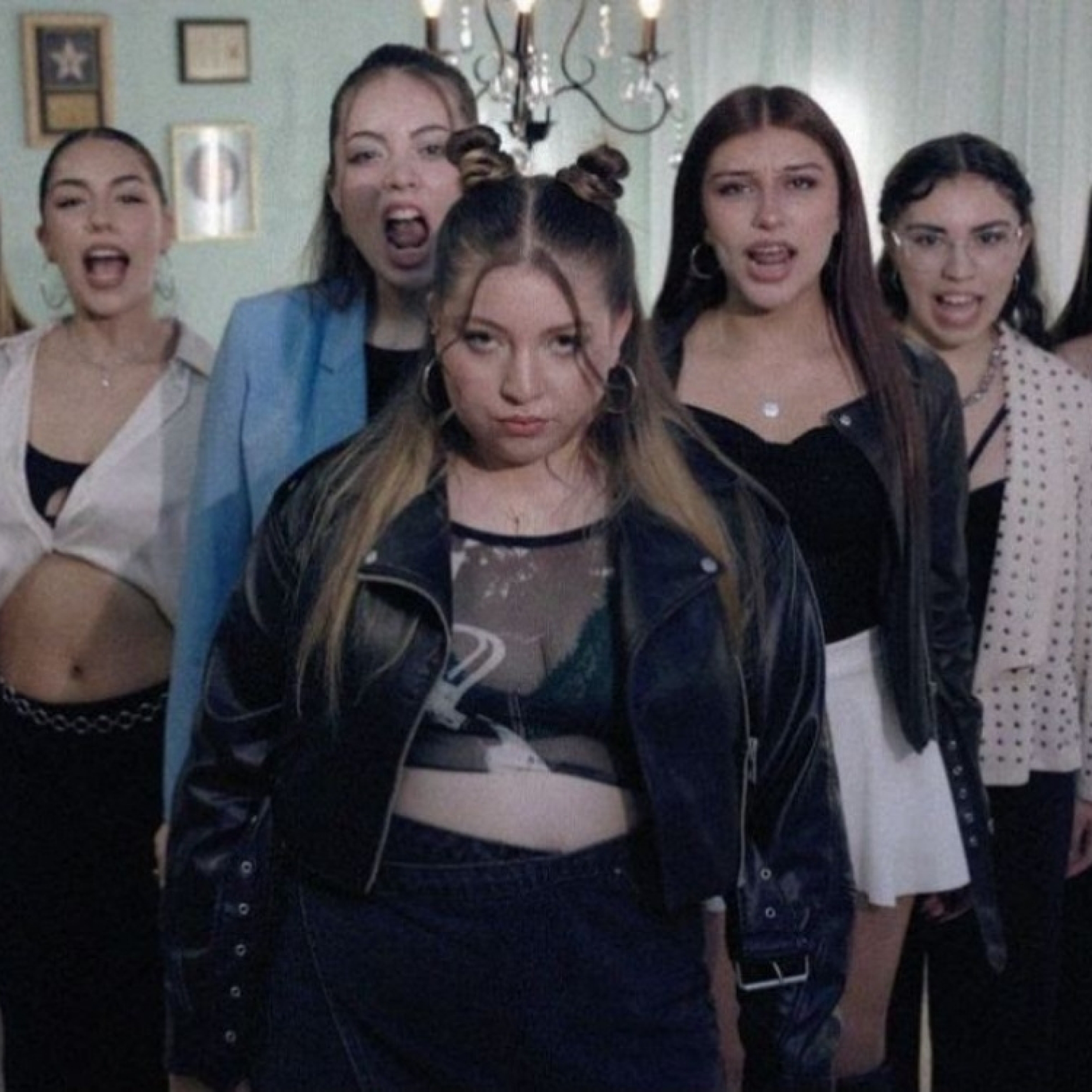 mandi-belen-odio-videoclip
